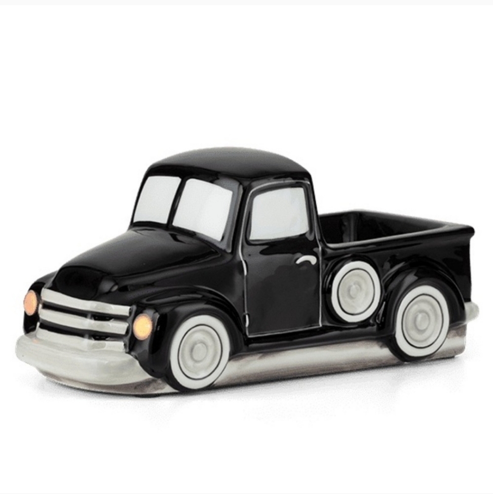 SCENTSY RETRO BLACK TRUCK Father's Day 2021 NIB